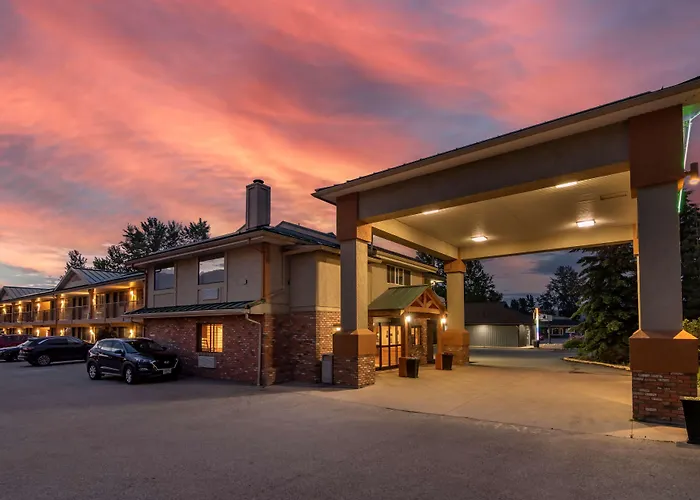 Surestay Plus Hotel By Best Western Salmon Arm