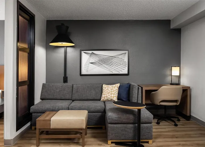 Hyatt Place Orlando Airport