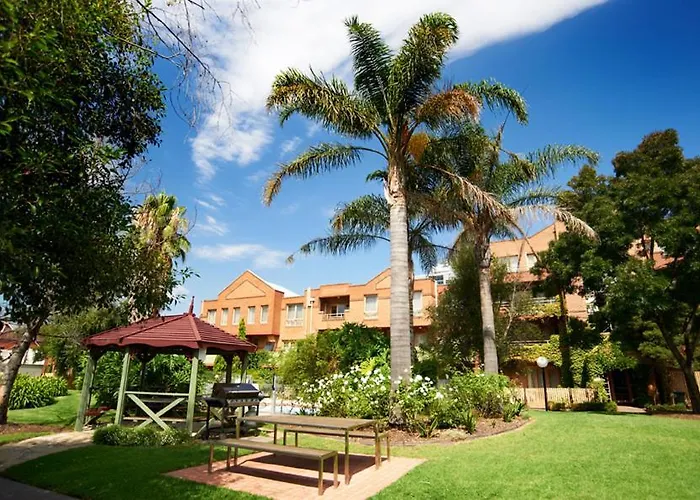 Comfort Apartments Royal Gardens Melbourne