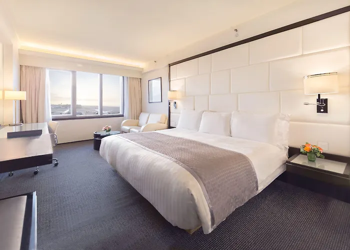 Regal Airport Hotel Hong Kong