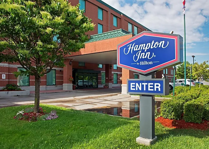 Hampton By Hilton Ottawa Hotel