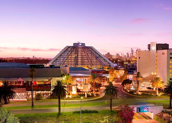 Crown Metropol Perth Hotel