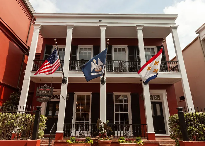 Le Richelieu Hotel In The French Quarter New Orleans