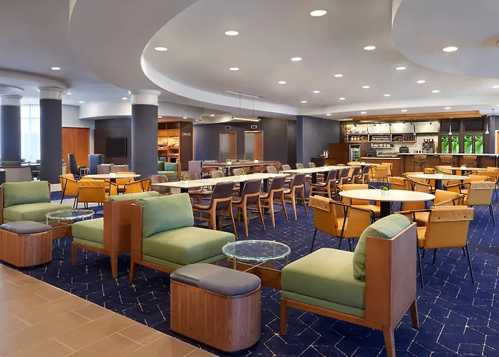 Courtyard By Marriott Toronto Markham