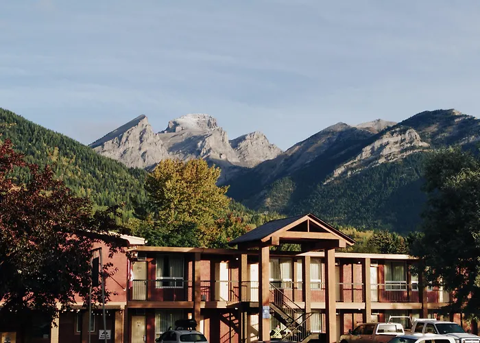 Canadas Best Value Inn And Suites Fernie