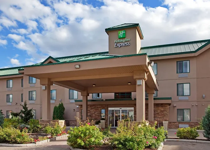 Holiday Inn Express Hotel & Suites Vernon By Ihg
