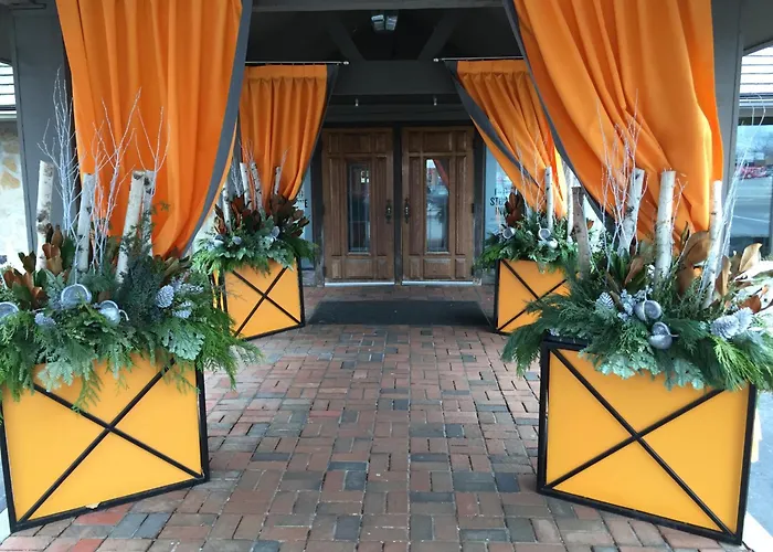 Old Stone Inn Boutique Hotel Niagara Falls