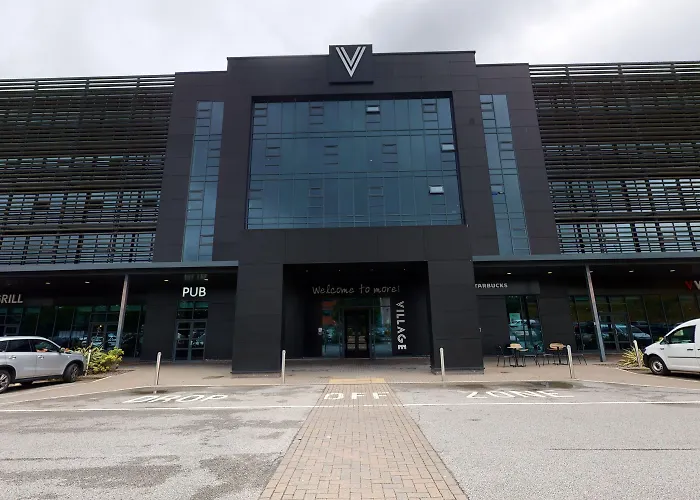 Village Hotel Leeds South