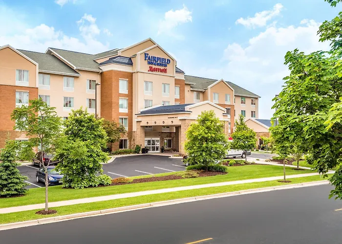 Fairfield Inn And Suites By Marriott Madison East