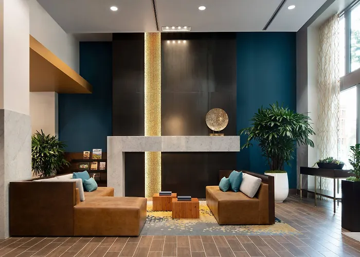 Courtyard Seattle Downtown / Pioneer Square Hotel