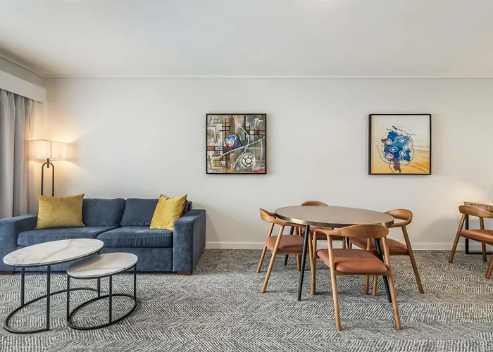 Adina Apartment Hotel Perth Barrack Plaza