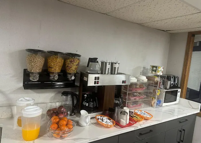 Moosejaw Inn Moose Jaw