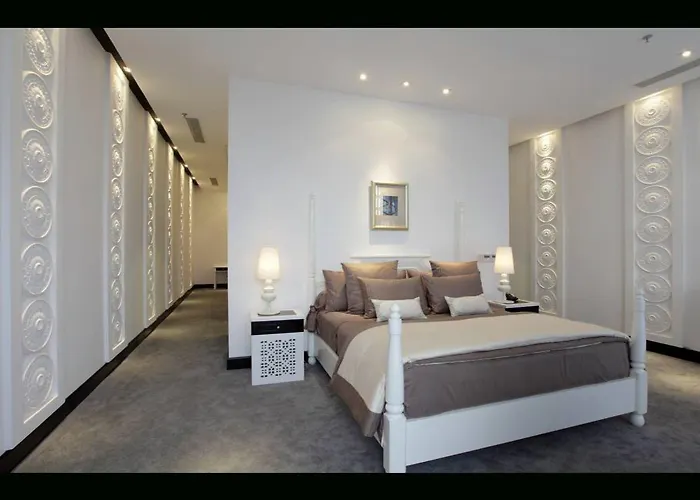 Chloe Gallery Ho Chi Minh City