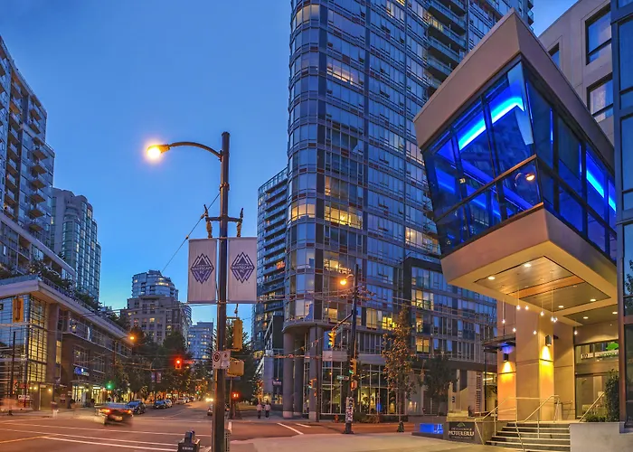 Hotel Blu Vancouver