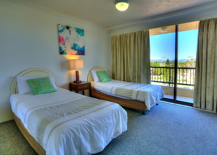 Pelican Sands Beach Resort Gold Coast