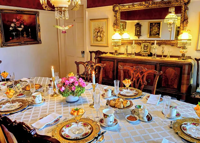 Historic Wilson-Guy House Bed & Breakfast Niagara-on-the-Lake