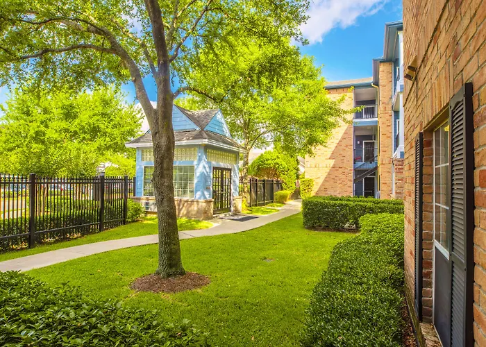 The Reside Fully Furnished Condos - Medical Stays Welcome Houston