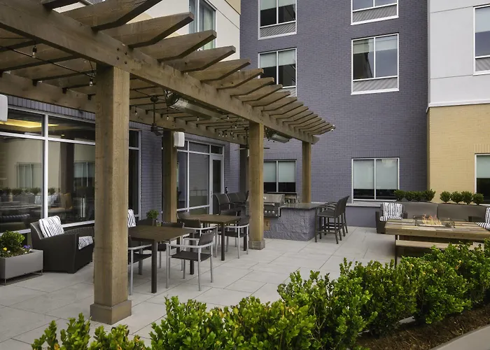 Towneplace Suites By Marriott Louisville Northeast