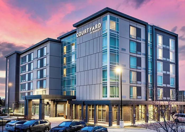Courtyard By Marriott Burlington-Oakville
