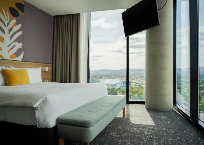 Crowne Plaza Adelaide By Ihg Hotel