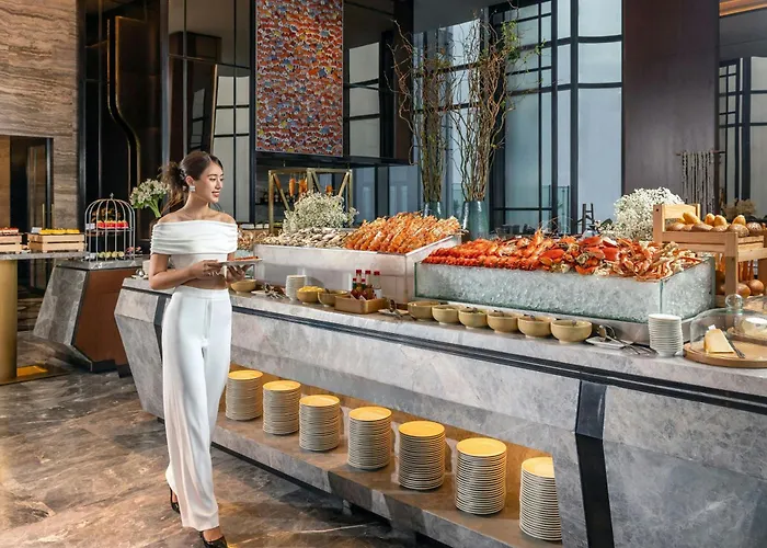 Vinpearl Landmark 81, Autograph Collection Ho Chi Minh City