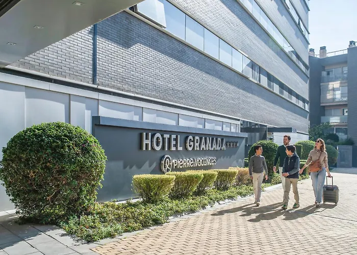 Hotel Granada By Pierre & Vacances