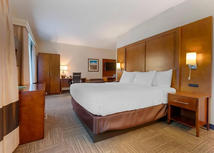 Lift Bridge Lodge, An Ascend Collection Hotel Duluth