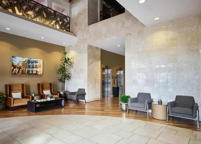 Hyatt House Seattle Bellevue Hotel
