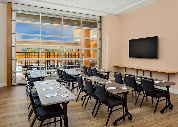 Hyatt House Across From Universal Orlando Resort