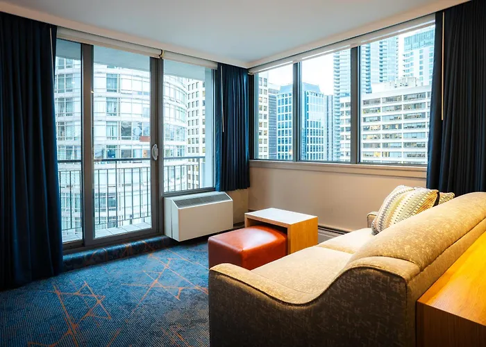 Blue Horizon Hotel Vancouver