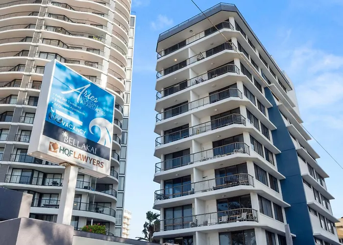 Aries Holiday Apartments Gold Coast