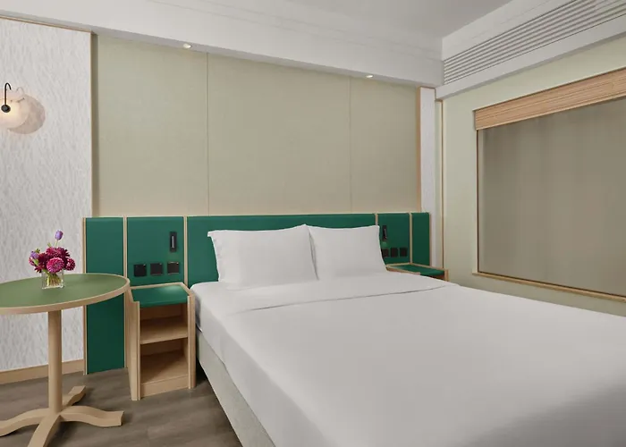 Nina Hotel Island South Hong Kong