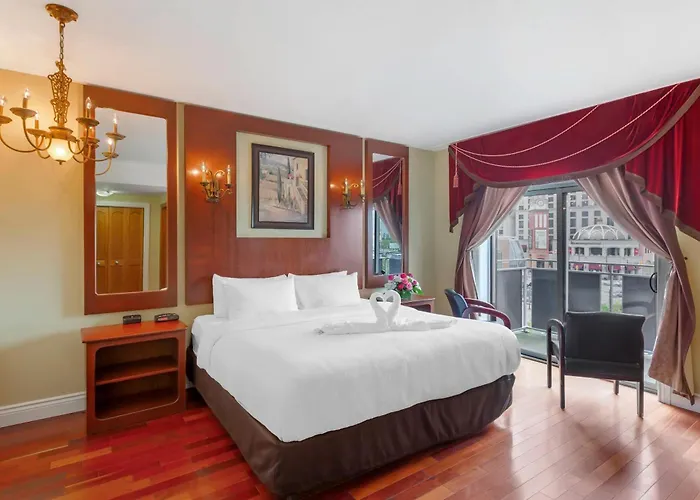 Quality Hotel Fallsview Cascade Niagara Falls