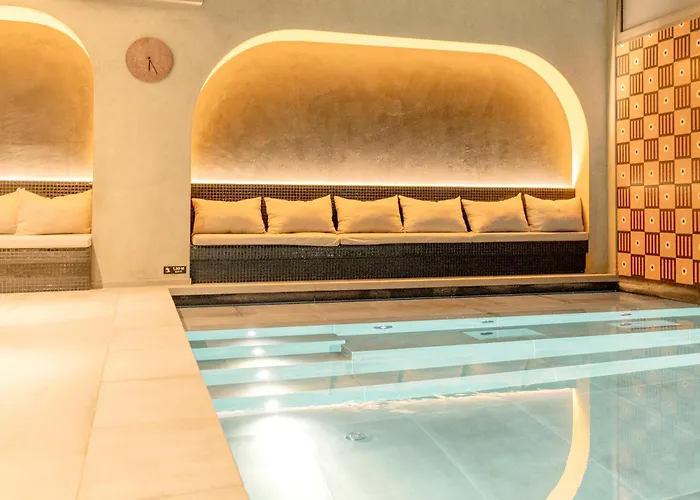 Hotel Pilgrim Paris