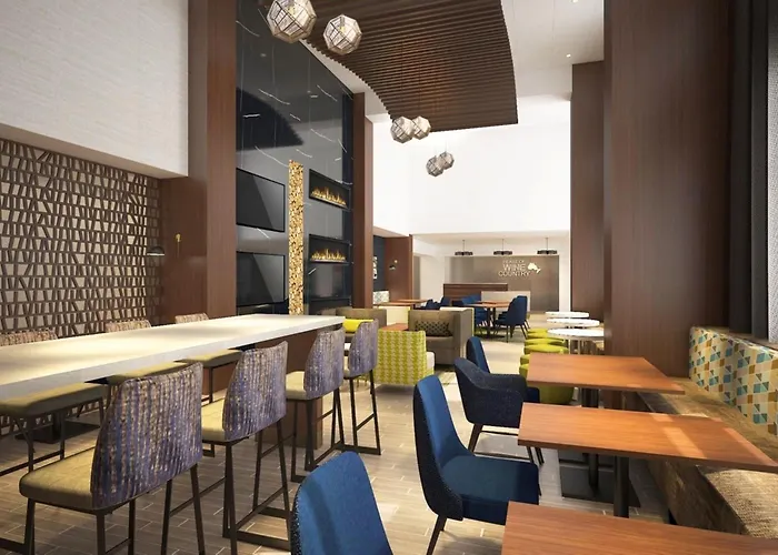 Hampton Inn & Suites By Hilton Windsor