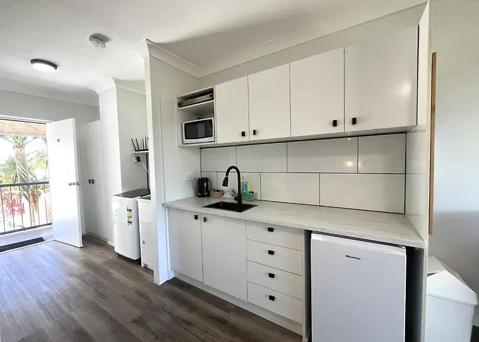 Broadwater Keys Holiday Apartments Gold Coast