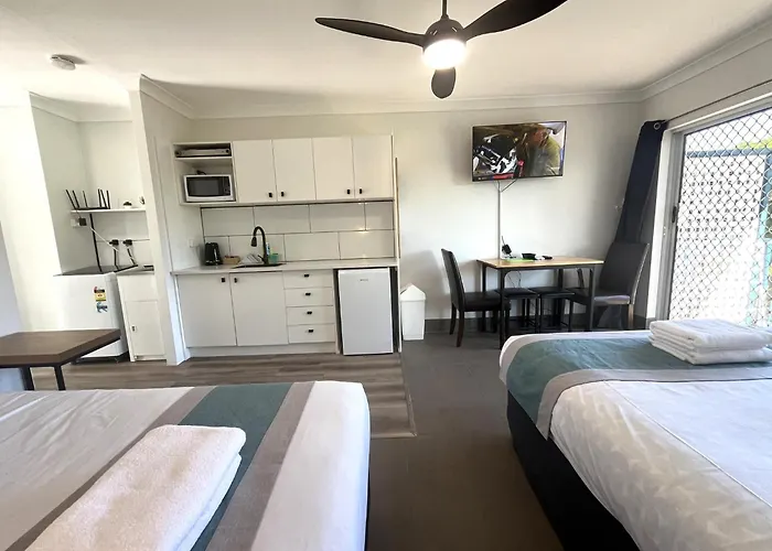 Broadwater Keys Holiday Apartments Gold Coast