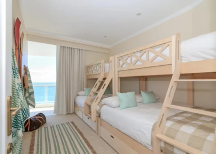 Pacific Views Resort Gold Coast