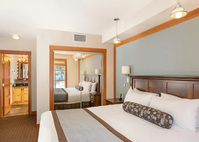 Legends Whistler, By Lodging Ovations