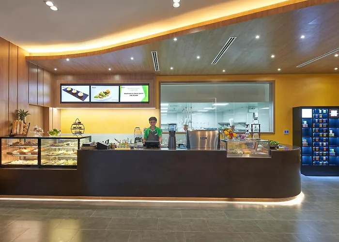 Holiday Inn & Suites Saigon Airport By Ihg Ho Chi Minh City