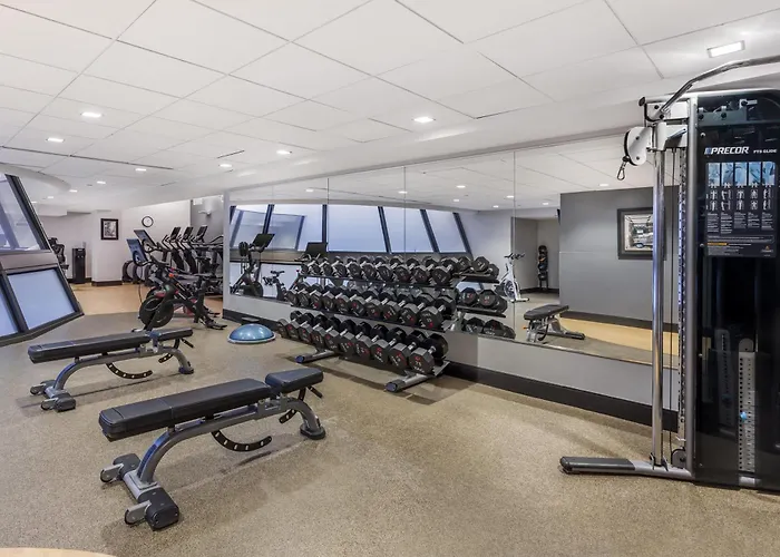 Hilton Grand Vacations Club Chicago Magnificent Mile Hotel