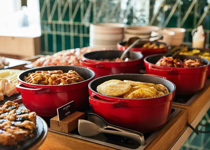 The Social Hub Madrid 4 Star Hotel