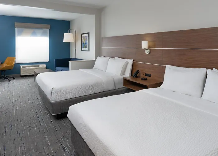 Holiday Inn Express & Suites Orlando International Airport By Ihg