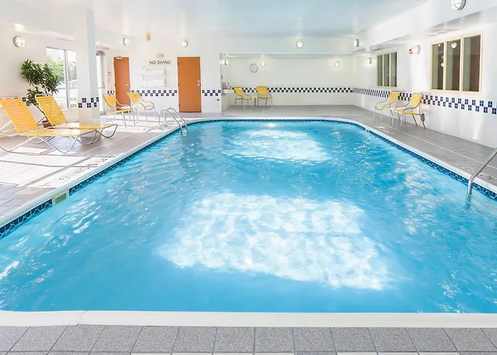 Fairfield Inn & Suites Grand Rapids Airport