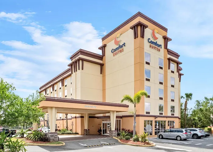 Comfort Suites Orlando Airport