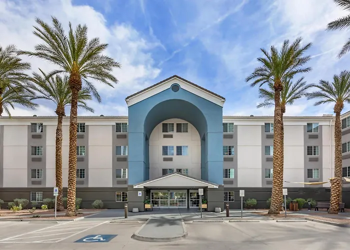 Sonesta Simply Suites Las Vegas Convention Center