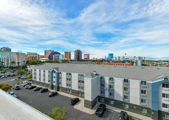 Sonesta Simply Suites Las Vegas Convention Center