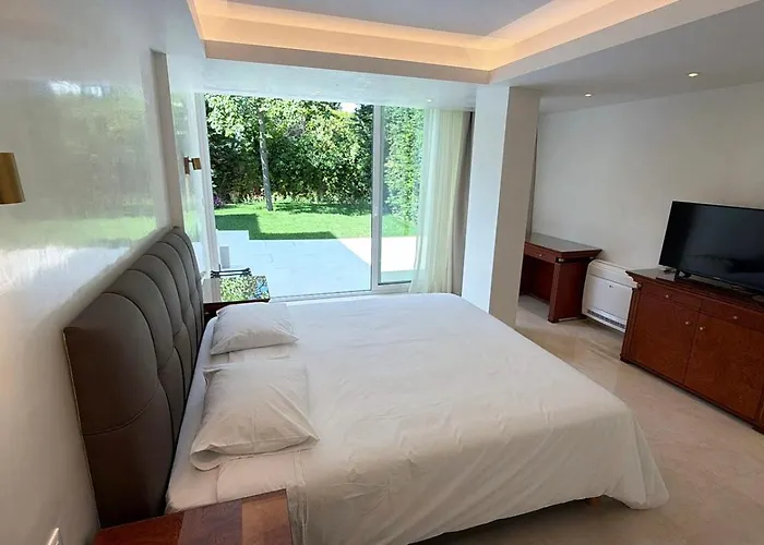 Theoxenia House Hotel Athens