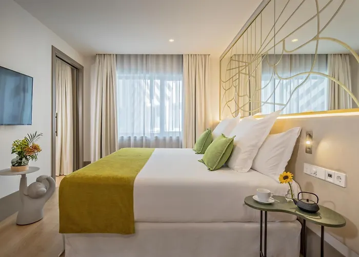Barcelo Torre De Madrid Hotel