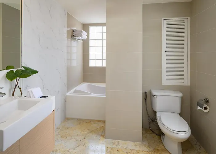 Parkroyal Suites Bangkok